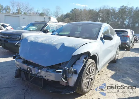 2024 Ford Mustang Mach-E Premium z USA, uszkodzony, nr VIN 3FMTK3SU8RMA48747